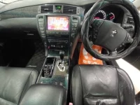 Toyota CROWN лот № 30359 оценка 4  с аукциона в Японии 8