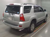 Toyota HILUX SURF лот № 30471 оценка 3.5  с аукциона в Японии 1