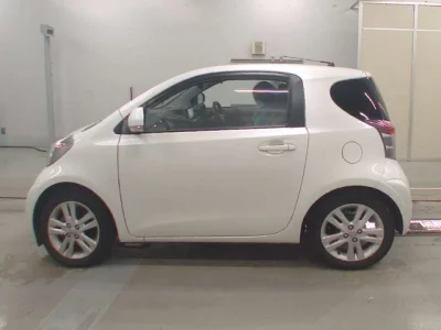 Toyota IQ