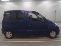 Toyota FUNCARGO лот № 30429 оценка 2  с аукциона в Японии 2