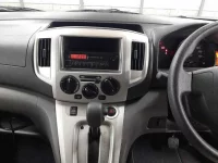 Nissan NV200 лот № 30475 оценка 4  с аукциона в Японии 8