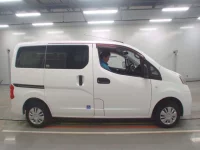 Nissan NV200 лот № 30475 оценка 4  с аукциона в Японии 2