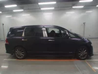 Honda ODYSSEY лот № 10256 оценка 3.5  с аукциона в Японии 2