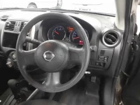 Nissan TIIDA LATIO лот № 10285 оценка 4  с аукциона в Японии 6