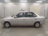 Nissan SUNNY лот № 30497 оценка RA  с аукциона в Японии 3