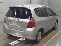 Honda FIT лот № 10281 оценка 3  с аукциона в Японии 1