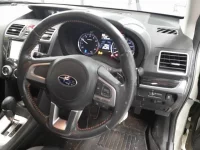 Subaru XV лот № 30504 оценка 4  с аукциона в Японии 6
