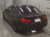 BMW 3-Series лот № 38130 оценка 4  с аукциона в Японии 5