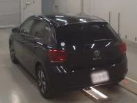 Volkswagen POLO лот № 38139 оценка 4.5  с аукциона в Японии 5