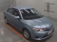 Toyota COROLLA AXIO лот № 30500 оценка 3.5  с аукциона в Японии 4