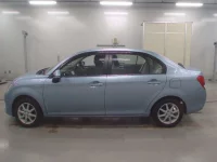 Toyota COROLLA AXIO лот № 30500 оценка 3.5  с аукциона в Японии 3