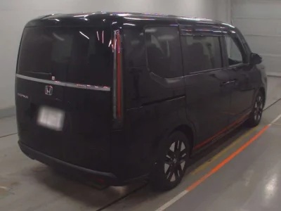Honda STEP WAGON  с аукциона в Японии