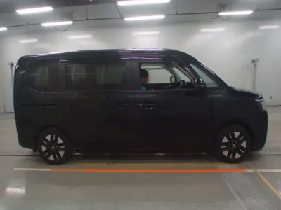 Honda STEP WAGON  с аукциона в Японии