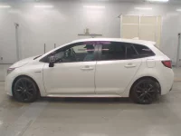 Toyota COROLLA TOURING лот № 30496 оценка 3.5  с аукциона в Японии 3