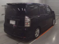 Toyota VOXY лот № 30503 оценка 3.5  с аукциона в Японии 1