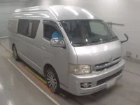 Toyota HIACE VAN лот № 30508 оценка 3.5  с аукциона в Японии 4