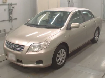 Toyota COROLLA AXIO  с аукциона в Японии