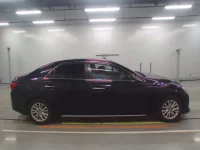 Toyota MARK X лот № 30582 оценка 3.5  с аукциона в Японии 2