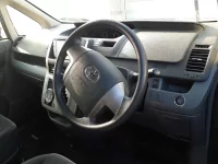 Toyota NOAH лот № 30569 оценка 3.5  с аукциона в Японии 6