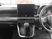 Toyota VOXY лот № 30568 оценка 4  с аукциона в Японии 8