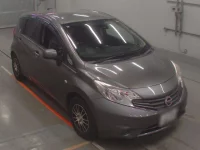Nissan NOTE лот № 30535 оценка 4  с аукциона в Японии 4