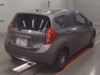 Nissan NOTE лот № 30535 оценка 4  с аукциона в Японии 1