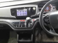 Honda ODYSSEY лот № 30573 оценка 4  с аукциона в Японии 8