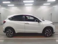 Honda VEZEL лот № 30584 оценка 4.5  с аукциона в Японии 2