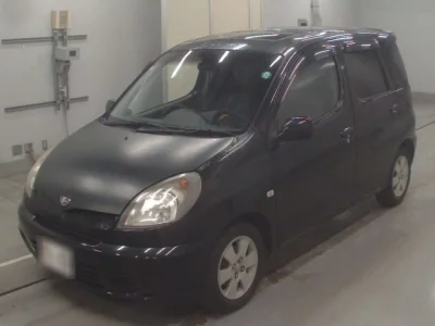 Toyota FUNCARGO  с аукциона в Японии
