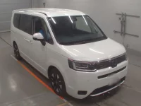 Honda STEP WAGON лот № 36106 оценка 5  с аукциона в Японии 4