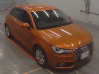 Audi A1 лот № 38149 оценка 4.5  с аукциона в Японии 4