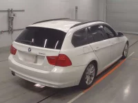 BMW 3-Series лот № 50095 оценка 3.5  с аукциона в Японии 1