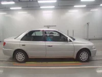 Toyota CARINA лот № 40103 оценка 3.5  с аукциона в Японии 2
