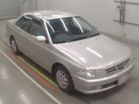 Toyota CARINA лот № 40103 оценка 3.5  с аукциона в Японии 4