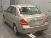 Nissan TIIDA LATIO лот № 10349 оценка 3  с аукциона в Японии 5