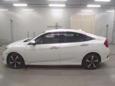 Honda CIVIC  с аукциона в Японии