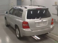 Toyota KLUGER лот № 30609 оценка 4  с аукциона в Японии 5
