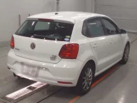 Volkswagen POLO лот № 38180 оценка 4.5  с аукциона в Японии 1