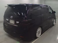 Toyota VELLFIRE лот № 30607 оценка 3.5  с аукциона в Японии 1