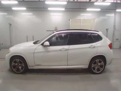 BMW X1  с аукциона в Японии