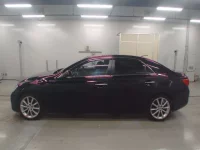 Toyota MARK X лот № 30672 оценка RA  с аукциона в Японии 3