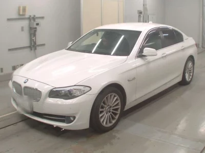 BMW 5-Series  с аукциона в Японии