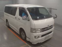 Toyota HIACE VAN лот № 30612 оценка 3.5  с аукциона в Японии 4