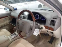 Toyota PROGRES лот № 36139 оценка 4.5  с аукциона в Японии 6