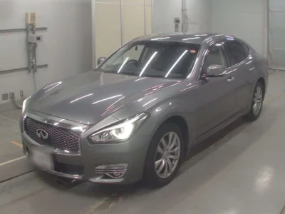 Nissan FUGA  с аукциона в Японии