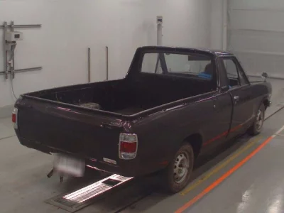 Nissan SUNNY TRUCK  с аукциона в Японии