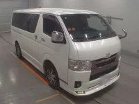 Toyota HIACE VAN лот № 36135 оценка 5  с аукциона в Японии 4
