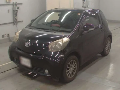 Toyota IQ