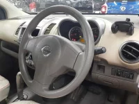 Nissan NOTE лот № 10384 оценка 3.5  с аукциона в Японии 6