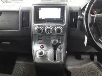 Mitsubishi DELICA D5 лот № 30710 оценка 4  с аукциона в Японии 8